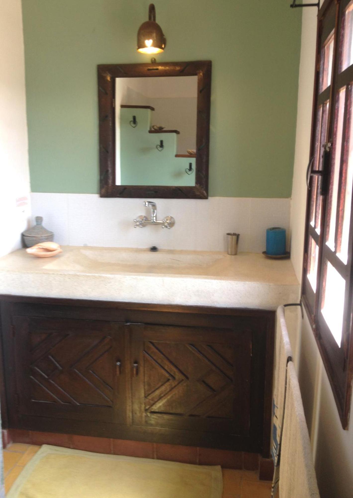 Maison D'Hotes Niokobokk Ndiebene Rum bild